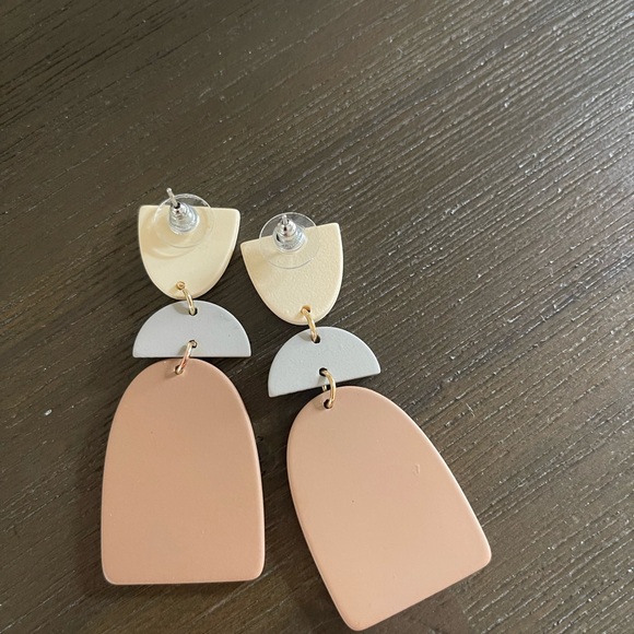 2 pairs of earrings for the price of one! - Picture 4 of 6